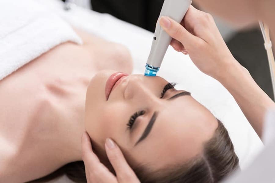 Vampire Facial vs. Microneedling: What’s Best For You?